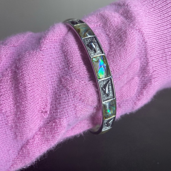 Vintage Monet Dolphin Silver tone Bracelet. - Picture 5 of 10